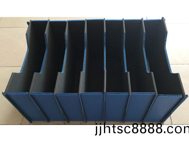 麗輝(hui)---中(zhong)空(kong)闆週轉(zhuǎn)(zhuan)箱